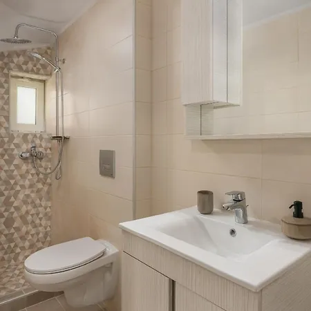 Klinon Asti Apartment *